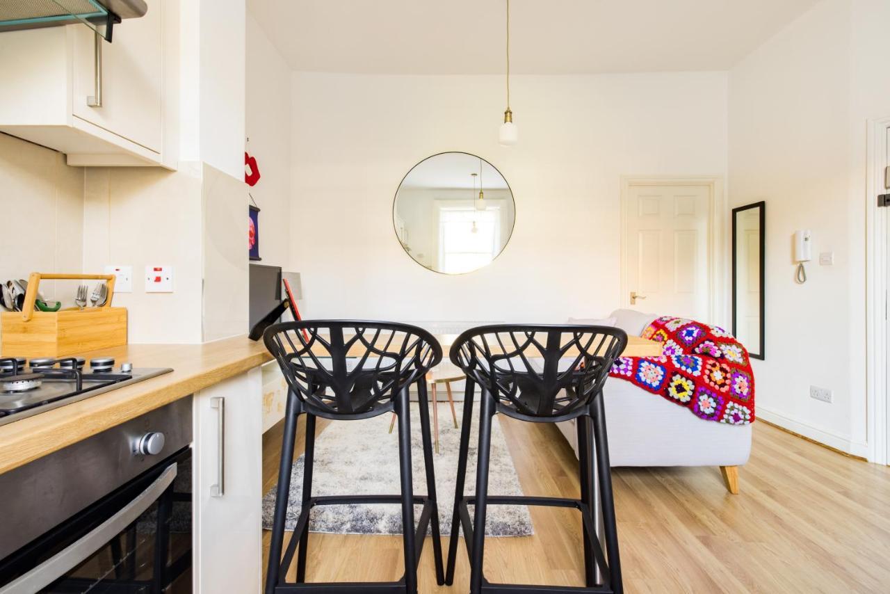 Ferienwohnung Mornington Crescent London Exterior foto